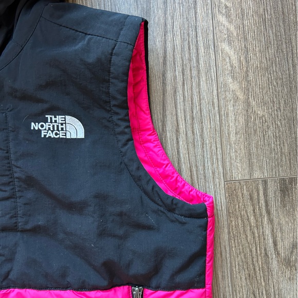 North Face Youth Puffy Pink Vest | xl - Picture 6 of 13